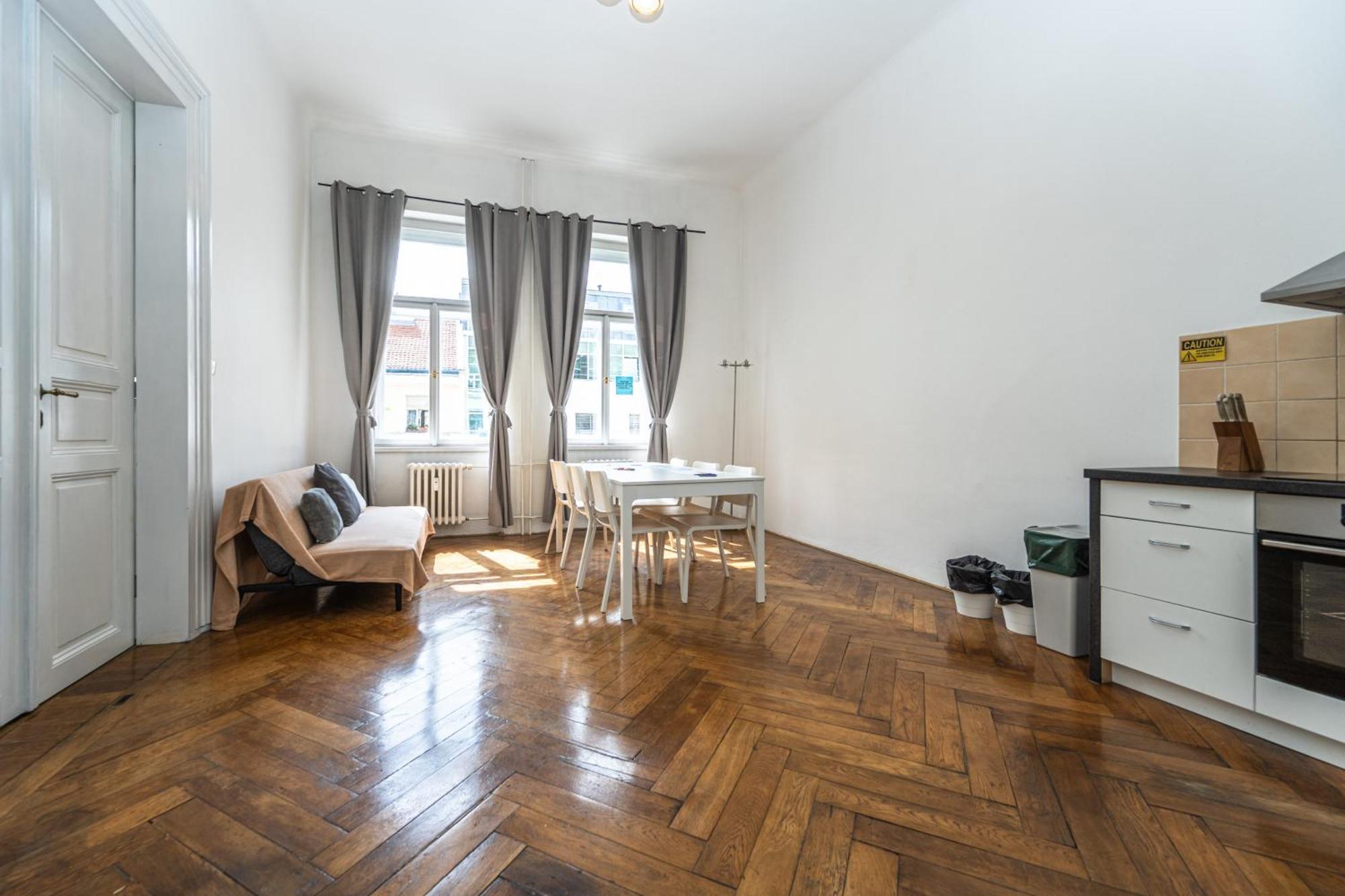 Apartments Safarikova 18 Прага Екстериор снимка
