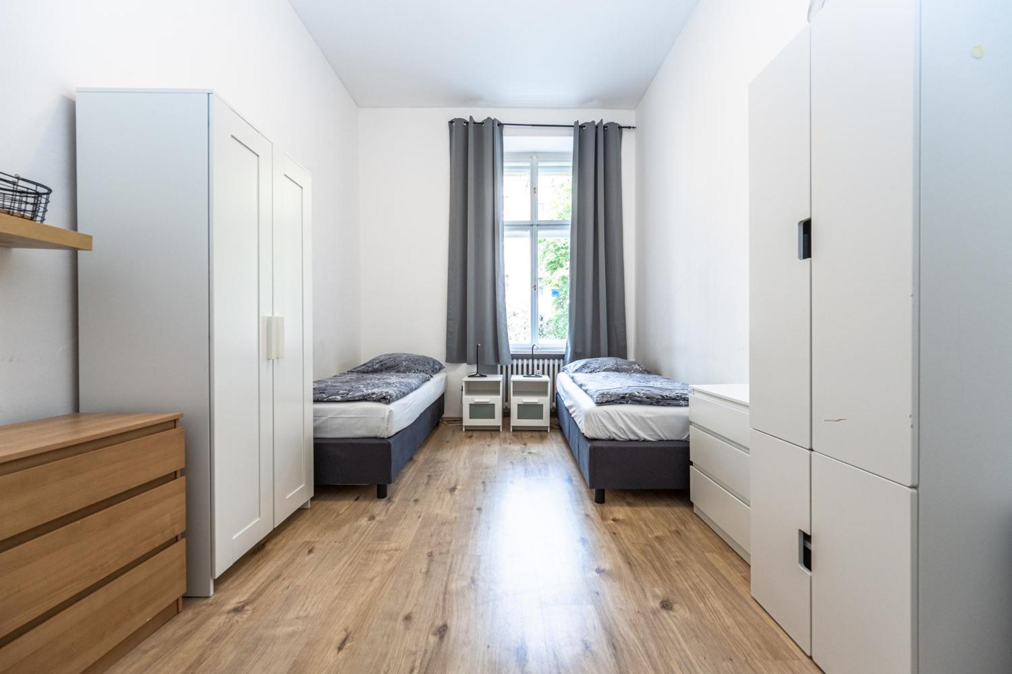 Apartments Safarikova 18 Прага Екстериор снимка