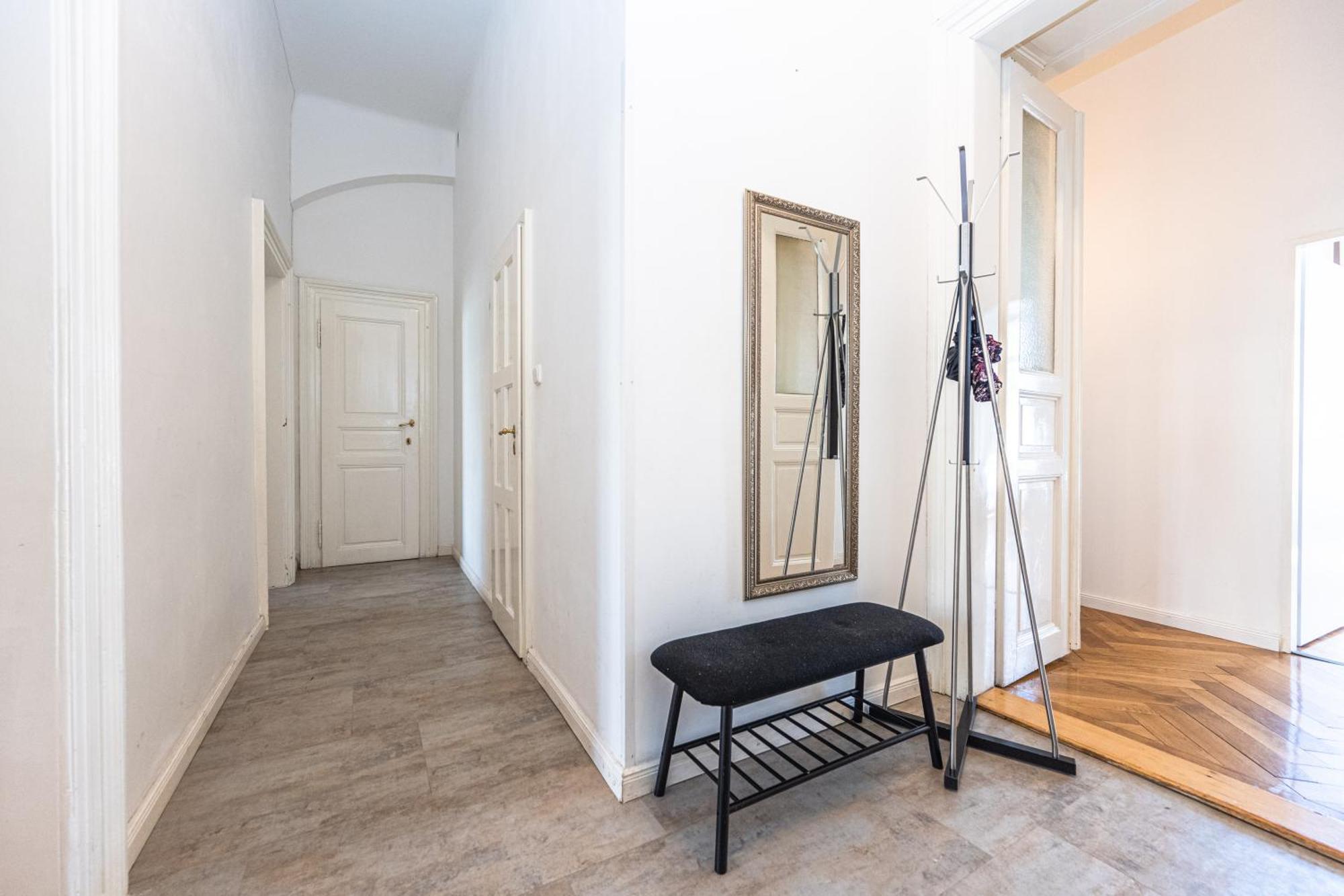 Apartments Safarikova 18 Прага Екстериор снимка